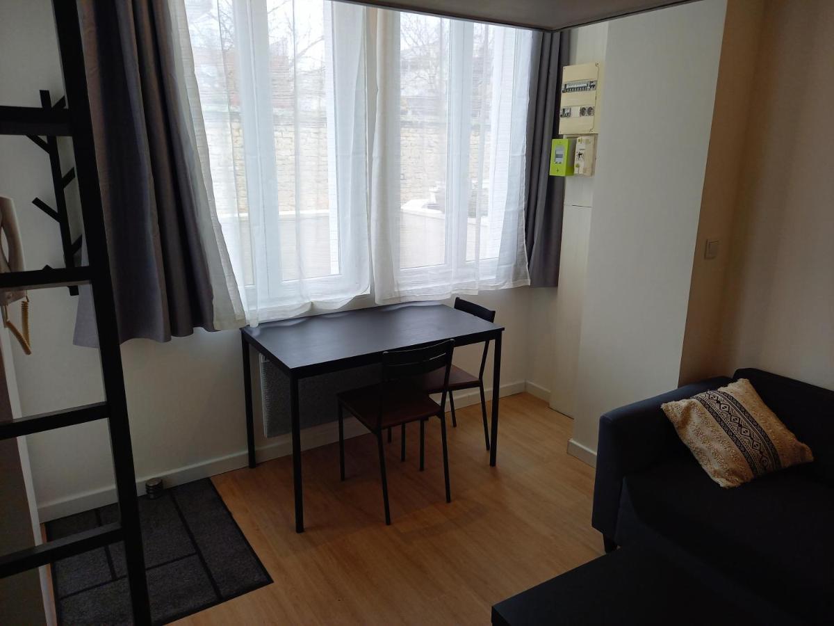 Studio avec terrasse en résidence calme à Dijon. Exterior foto